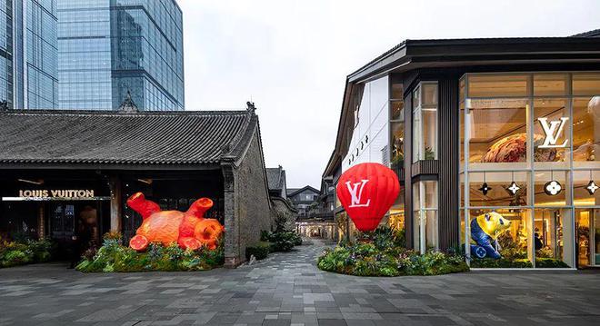 深圳品牌策划设计公司中国第一家LV餐厅：THE HALL会馆